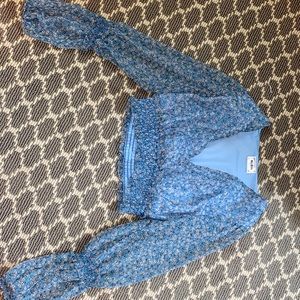 Small Blue My Kim cropped long sleeve